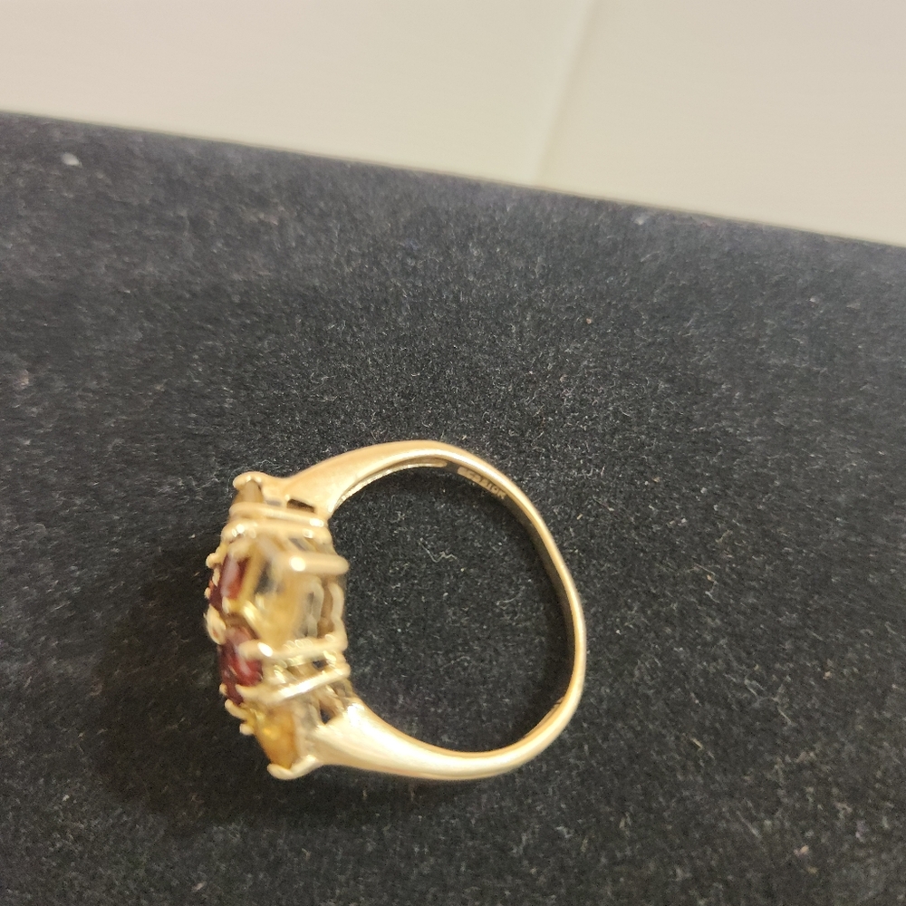 Antique Rare Find 10k Solid Yellow Gold Pear Shaped Garnet & Square Citrine Ring - Picture 7 of 12